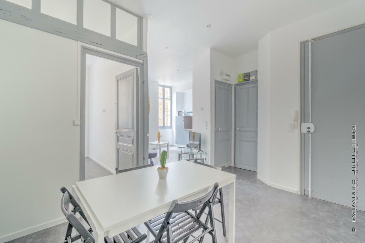 Home Saint Charles Marseilles Exterior foto